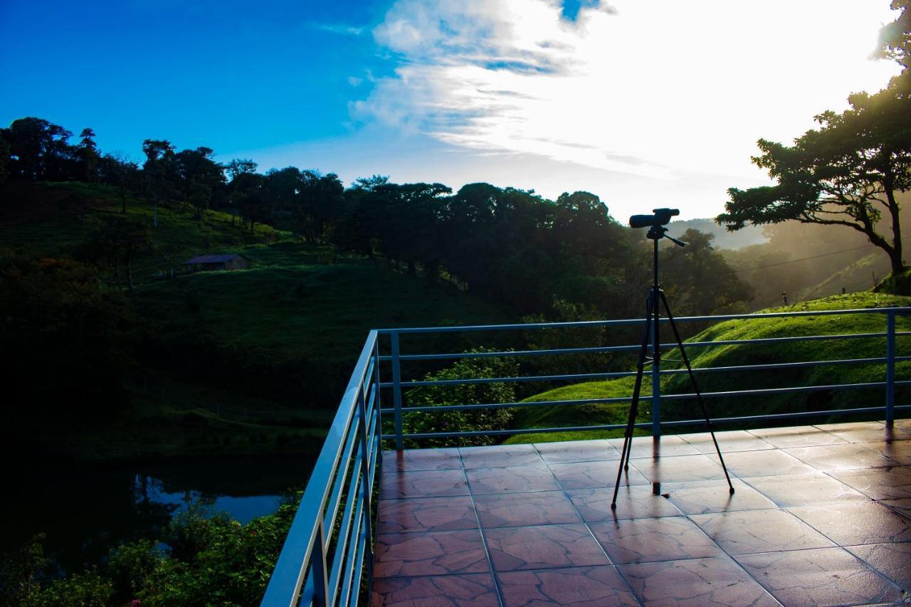 Burbi Lake Lodge Monteverde Exteriér fotografie